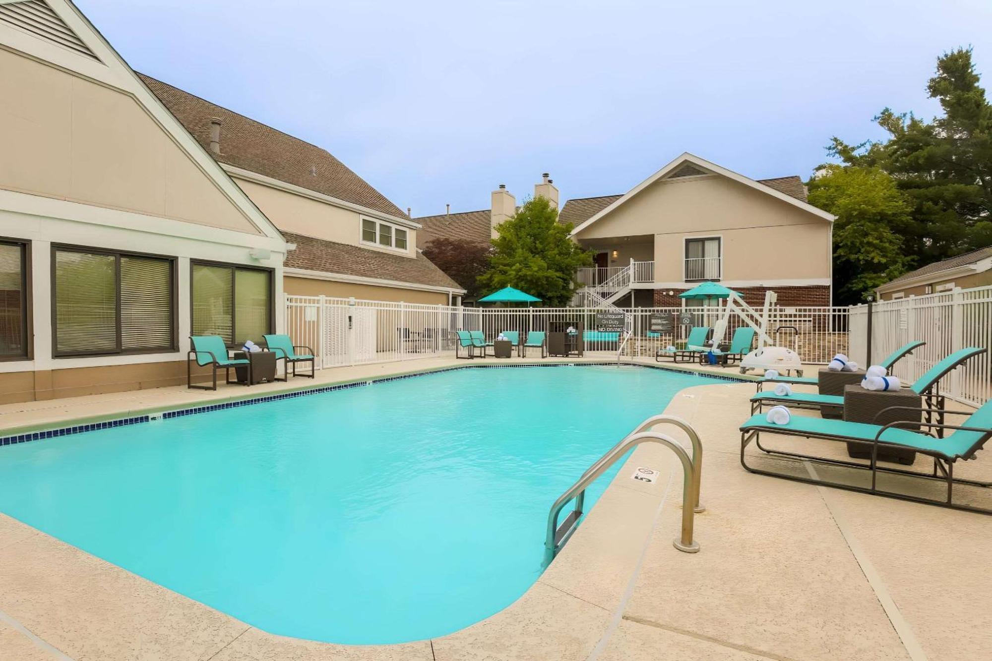 Mainstay Suites St Louis - Galleria Richmond Heights Экстерьер фото