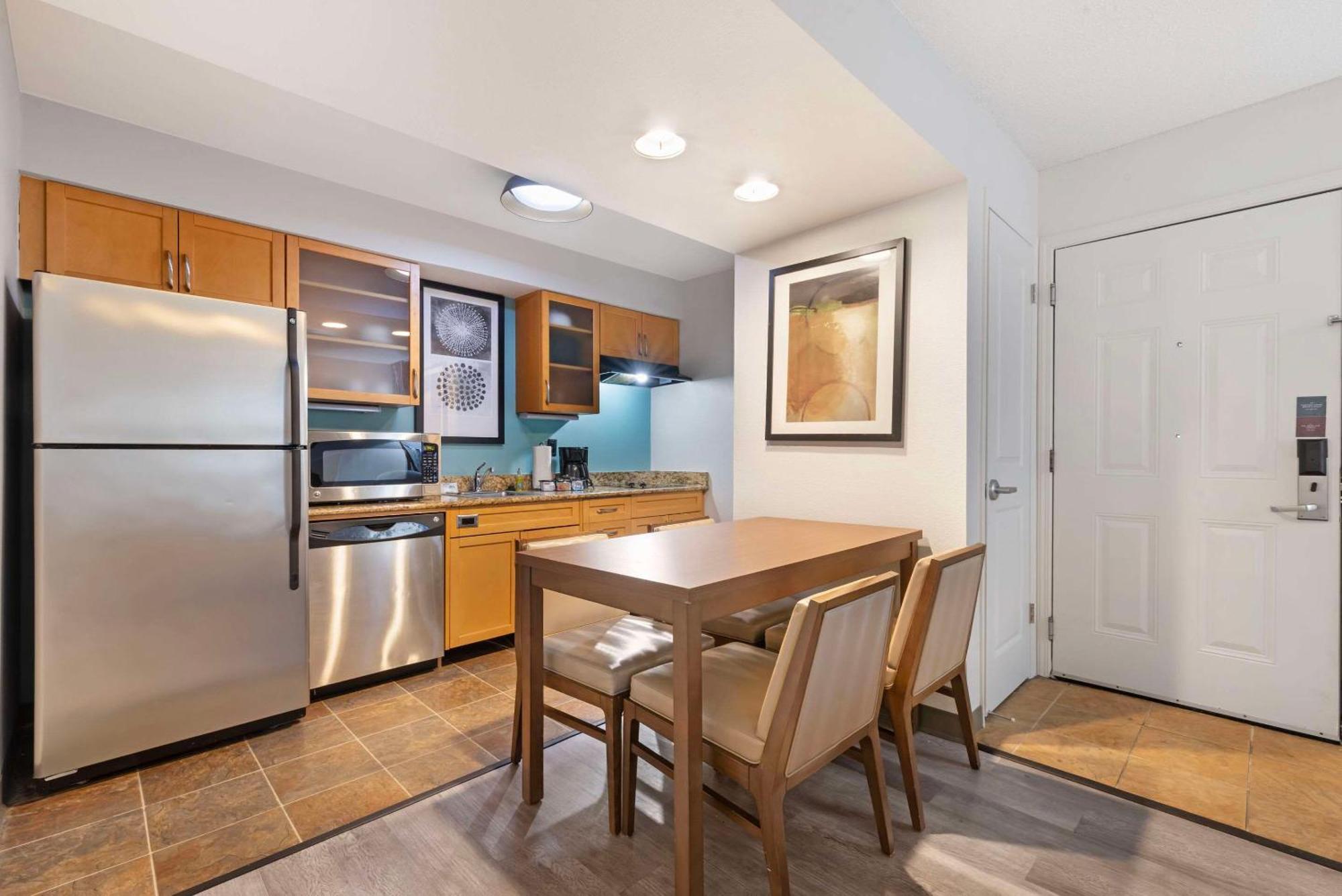 Mainstay Suites St Louis - Galleria Richmond Heights Экстерьер фото