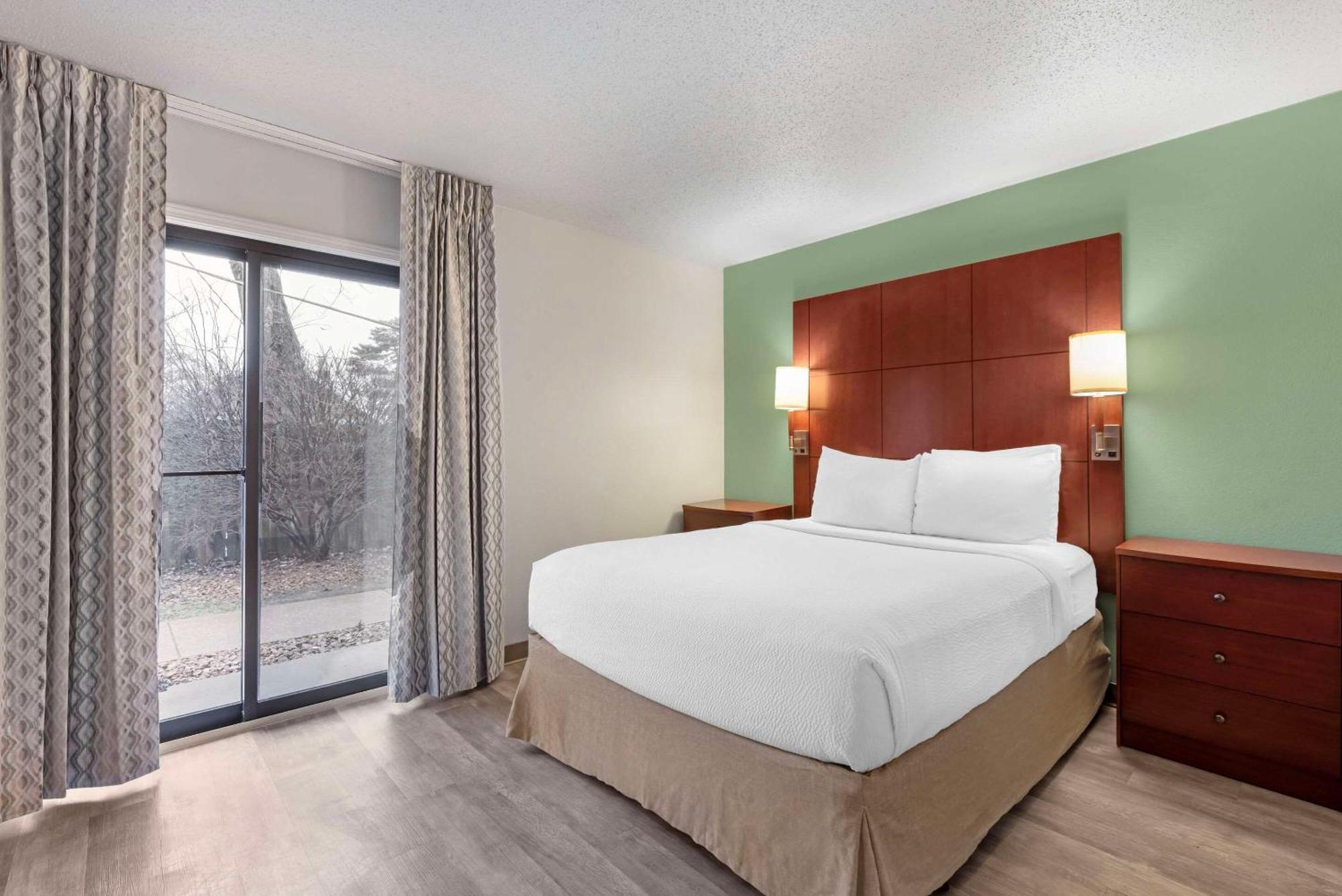 Mainstay Suites St Louis - Galleria Richmond Heights Экстерьер фото