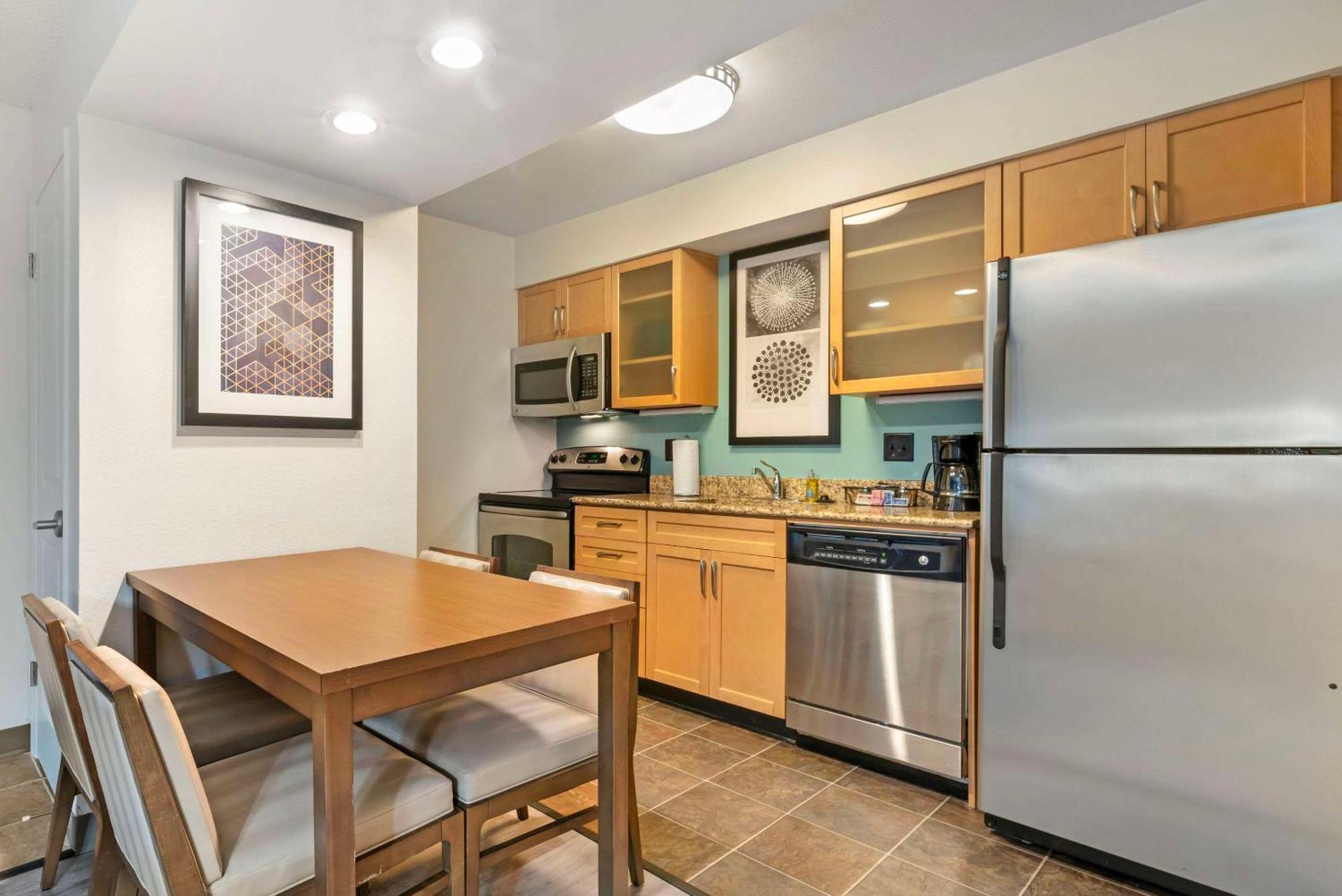 Mainstay Suites St Louis - Galleria Richmond Heights Экстерьер фото