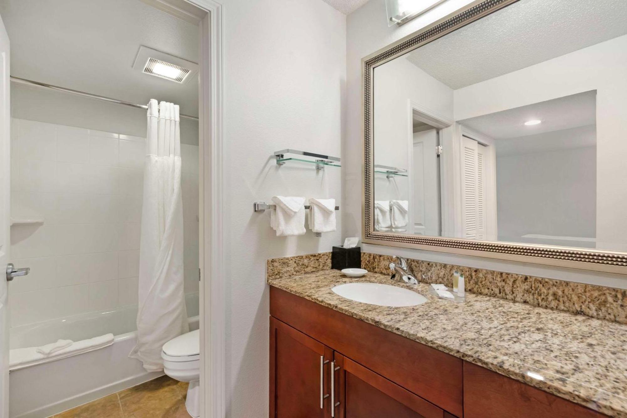Mainstay Suites St Louis - Galleria Richmond Heights Экстерьер фото